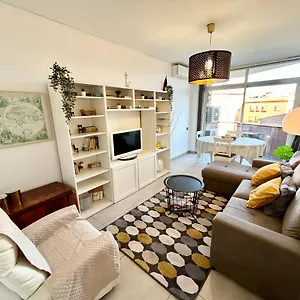 Sagrera Apartment